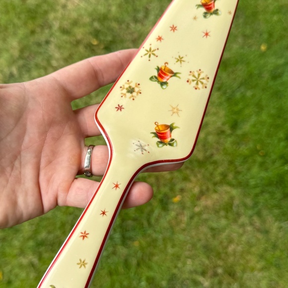 Villeroy & Boch Rare Christmas Motif Bells Snowflakes Pie Server Vintage Estate. - Picture 7 of 9